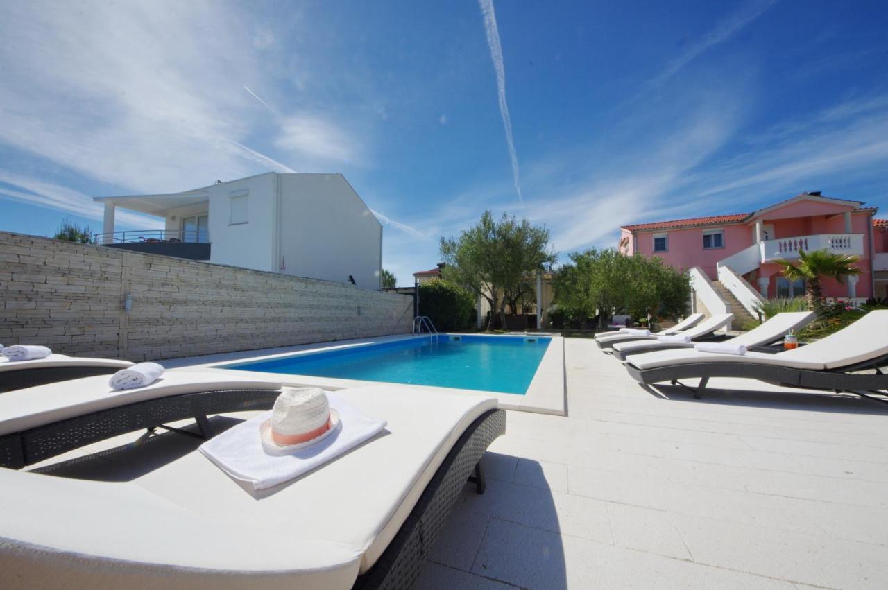 Apartmani Emili Sukošan Exterior foto